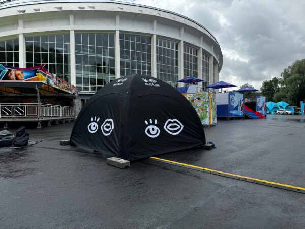 Täispumbatav telk Premium - AdExpo